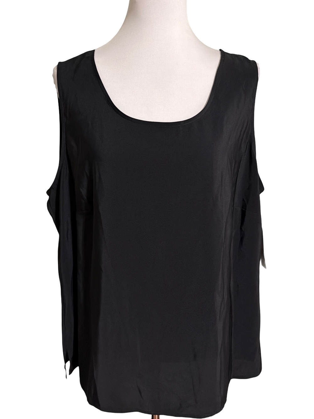 Kim Rogers Black Cold-Shoulder Tank Top